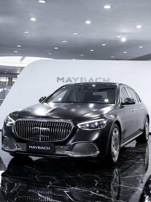 重庆合川区龙优南企业管理咨询岚图汽车的售后服务让用户无忧出行，迈巴赫未来的豪华车趋势